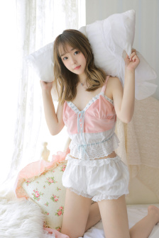 乳色吐息第一集在线观看
